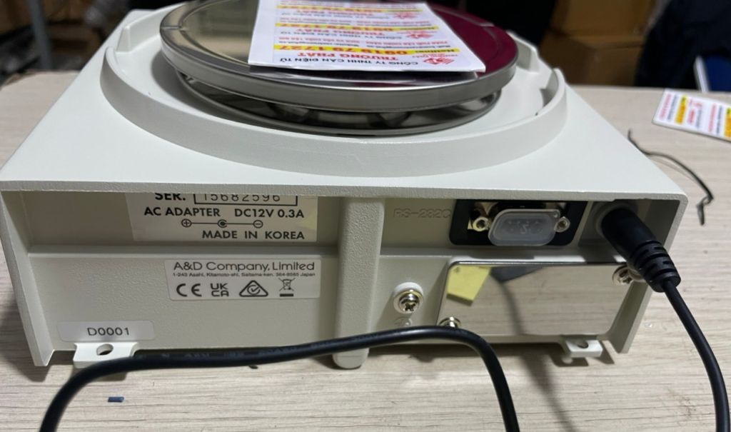 Cân phân tích FX200i