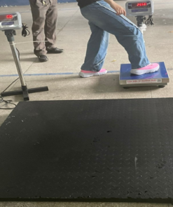 cân điện tử 1 tấn giá rẻ