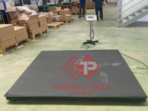 cân sàn điện tử 300kg